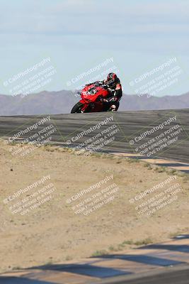 media/Nov-16-2025-Race Pace (Sun) [[8c5fa54630]]/Verified Riders/1-Turns 9 and 10 (925am)/